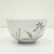 画像2: 京焼　曽根幸風造　染付色彩菫花図茶碗（共箱） (2)