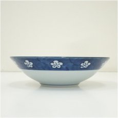 画像4: 源右衛門窯造　古染風梅紋鉢（共箱） (4)