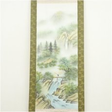 画像2: 常信筆　彩色山水　肉筆絹本掛軸（共箱） (2)