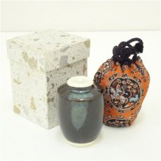 画像1: 肩衝茶入（仕覆付）（箱付） (1)