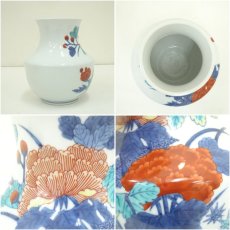画像6: 有田焼　十二代　今泉今右衛門造　錦花絵花瓶（共箱） (6)
