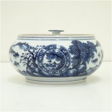 画像3: 京焼　京峰造　染付捻梅水指（共箱） (3)