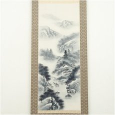 画像2: 雲渓筆　水墨山水　肉筆絹本掛軸（共箱） (2)