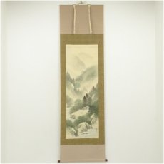 画像1: 吉村舞堂筆　水墨山水　肉筆絹本掛軸（共箱） (1)