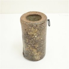画像2: 信楽焼　上田寿方造　旅枕花入（共箱） (2)