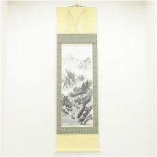 画像1: 桂堂筆　水墨山水　肉筆絹本掛軸 (1)