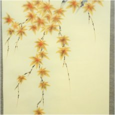 画像4: 春光筆　紅葉　肉筆絹本掛軸（共箱） (4)