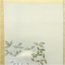 画像3: 精志筆　雪中南天に雀　肉筆絹本掛軸（箱付） (3)