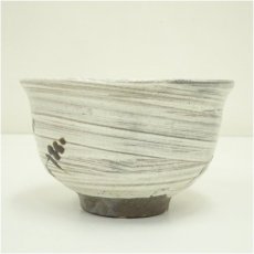 画像4: 益子焼　武田敏男造　刷毛目草文茶碗（共箱） (4)