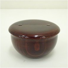 画像2: 溜塗　老松茶入（仕覆付）（箱付） (2)