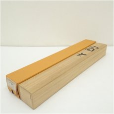 画像5: 桂月筆　菖蒲に小禽　肉筆絹本掛軸（保護箱） (5)