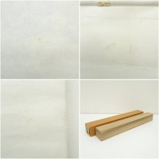 画像9: 佐藤一鳳筆　水墨山水　肉筆絹本掛軸（共箱） (9)