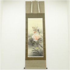 画像1: 雅美筆　四季草花　肉筆絹本掛軸（共箱） (1)