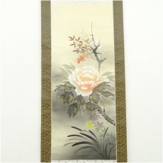 画像2: 雅美筆　四季草花　肉筆絹本掛軸（共箱） (2)
