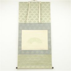 画像1: 鈍翁筆　「なくか夕蝉」短歌　扇面　肉筆紙本掛軸（識箱） (1)