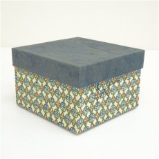 画像5: 京焼　前田宝泉造　色絵しだれ桜茶碗（箱付） (5)