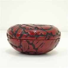 画像3: 南忠造　堆朱牡丹彫香合（共箱） (3)