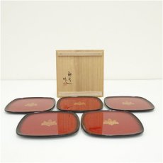 画像1: 輪島塗　小西啓介造　沈金桐文銘々皿5客（共箱） (1)