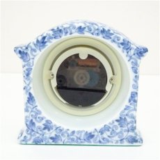 画像4: 龍峰窯造　染付唐草文時計（共箱） (4)