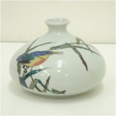 画像2: 九谷焼　色絵鳥紋花瓶（箱付） (2)
