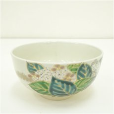 画像2: 京焼 手塚桐鳳造 仁清写紫陽花文茶碗(共箱) (2)