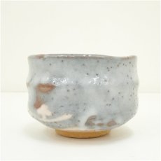 画像4: 秀正造　鼠志野茶碗（共箱） (4)