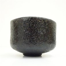 画像4: 本間焼　池田退輔造　黒楽茶碗（共箱） (4)