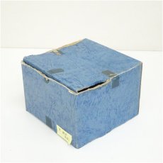 画像5: 薩摩焼　秀苑造　金彩双鶴茶碗（箱付） (5)