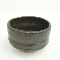 画像2: 作家物　黒釉茶碗（共箱） (2)