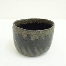 画像2: 佐々木昭楽造　光悦雨雲写黒楽茶碗（共箱） (2)