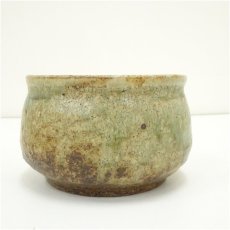 画像4: 百窯　安藤百利行造　灰釉梅花皮建水（共箱） (4)