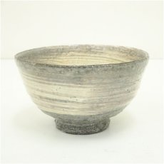 画像2: 京焼　森岡嘉祥造　刷毛目茶碗（共箱） (2)