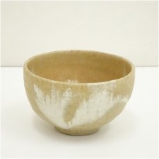 画像2: 京焼　谷口良三造　萌黄釉茶碗（共箱） (2)