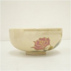 画像4: 京焼　橋本紫雲造　色絵バラ文茶碗（保護箱） (4)