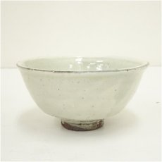 画像2: 久村焼　柳楽勝重造　粉引茶碗（共箱） (2)