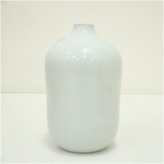 画像4: 松本為佐視造　白磁紅梅文花瓶（共箱） (4)