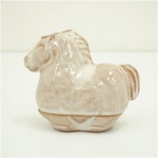 画像2: 萩焼　大和萬山窯造　干支午香合（共箱） (2)