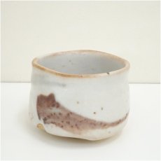 画像2: 甲山窯　酒井甲夫造　志野茶碗（共箱） (2)
