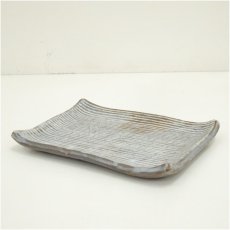 画像4: 華洲窯　吉見啓一造　鼠志野横砥草角皿5客（共箱） (4)