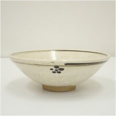 画像2: 京焼　三浦竹泉造　画高麗茶碗（共箱） (2)