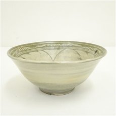 画像2: 高麗焼　晋州民窯　一玉造　三島葉紋茶碗（共箱） (2)