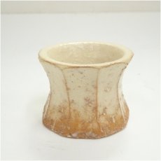 画像2: 萩焼　渡辺城山造　蓋置（共箱） (2)