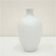 画像4: 出石焼　永澤永信造　白磁双鶴花瓶（共箱） (4)