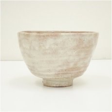 画像4: 水野鉐一造　粉引茶碗（共箱） (4)