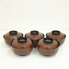 画像2: 輪島塗　絵変り蒔絵亀甲椀5客（共箱） (2)