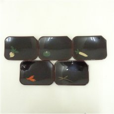画像3: 象彦造　漆塗銘々盆5客（箱付） (3)