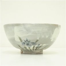 画像4: 虎渓山　水月窯造　杜若の絵鉢（共箱） (4)
