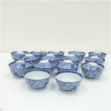 画像1: 伊万里染付蓋茶碗13客 (1)