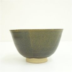 画像4: 御代窯造　伊羅保釉茶碗（共箱） (4)