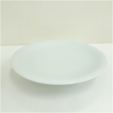 画像2: 六峰造　白磁牡丹図彫刻果物（盛小皿）6客揃（共箱） (2)
